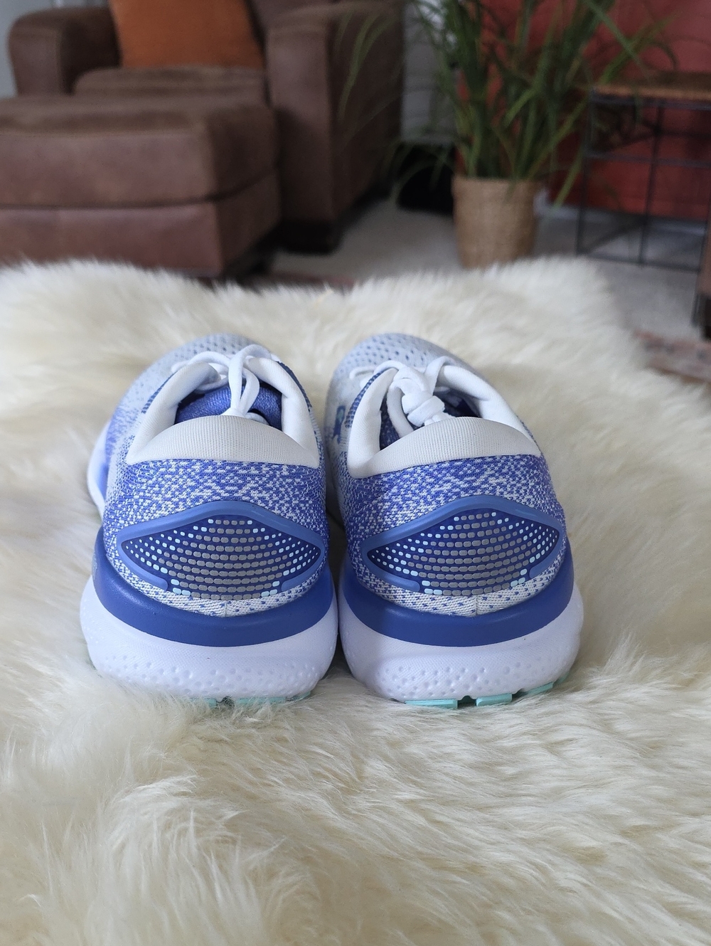Gorgeous NWOT Brooks Ghost 16 Neutral Running Shoes Women's Size 8.5 ๐๐โโ๏ธ๐๐ค - Picture 5 of 16
